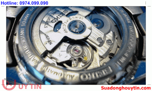 Đồng hồ cơ không chạy do lỗi bên trong