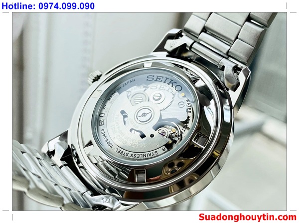 Sửa phần bộ máy của đồng hồ Seiko