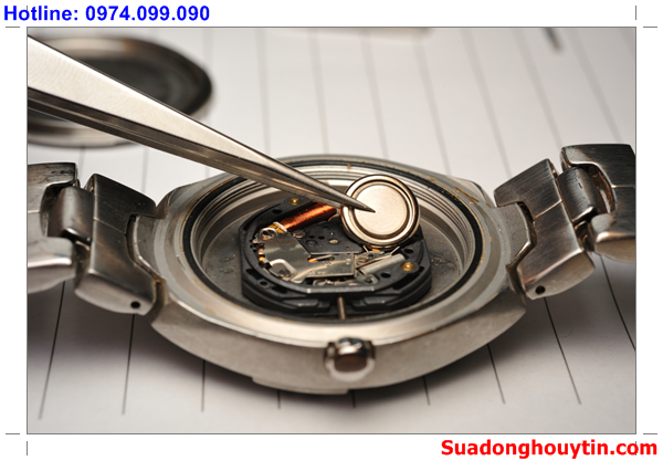 Giá thay pin đồng hồ Casio G Shock